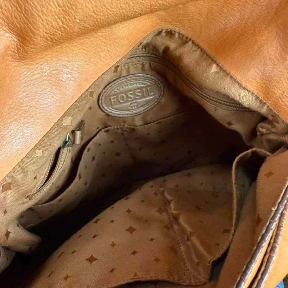 Fossil Leather Crossbody Hobo‎ Shoulder Bag Tan Cognac Boho Slouchy Purse